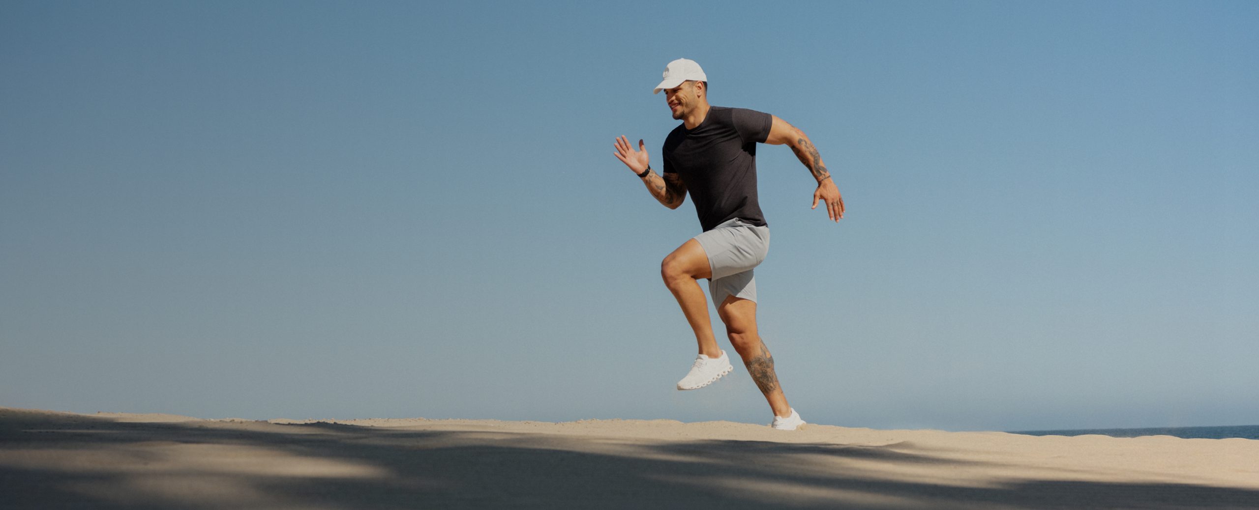 Titelseite 2 Titelseite -Funktionsshirts Verkaufsgeschäft 65456 scaled