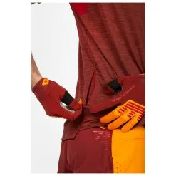 Endura Singletrack Kurzarmtrikot - Radtrikot 7 Endura Singletrack Kurzarmtrikot - Radtrikot -Funktionsshirts Verkaufsgeschäft endura singletrack kurzarmtrikot radtrikot detail 3